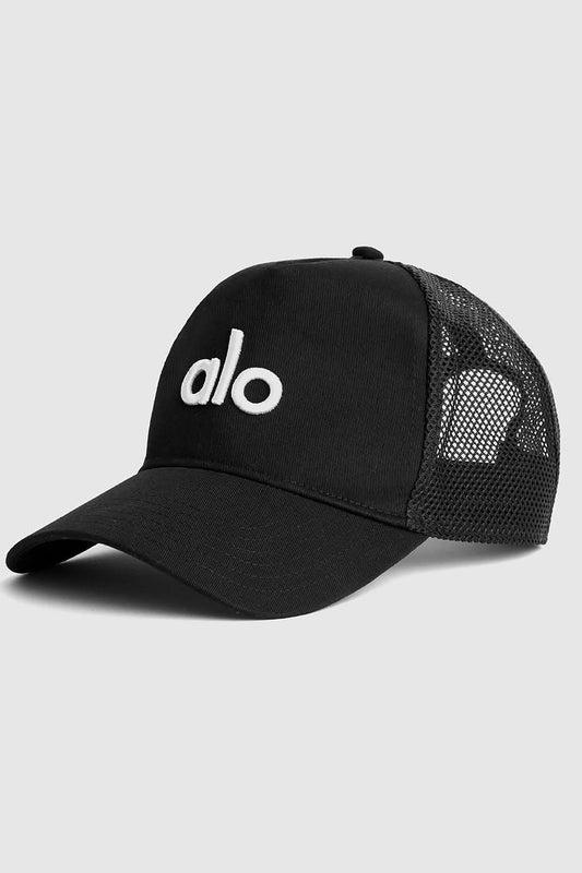 Accolade Trucker Hat - ShopLorca
